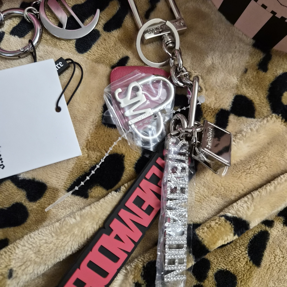 Steve Madden Pink and Silver Logo Key & Card Holder Charm